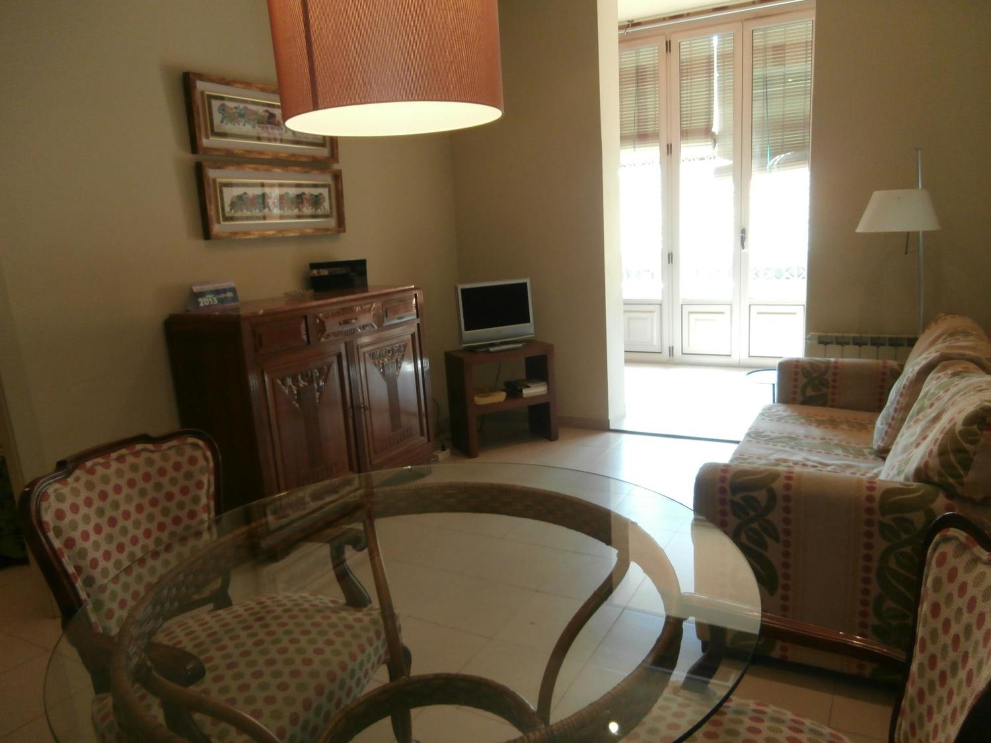 Apartaments Sant Jordi Girona 97 — Photos 1